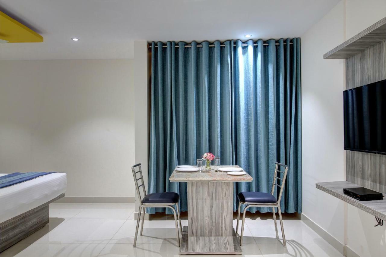 Orange Suites & Inn Near Bangalore Airport Devanahalli エクステリア 写真